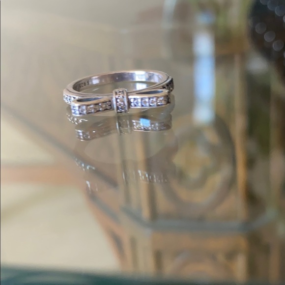 Pandora Bow Ring Size 50 - Picture 3 of 4